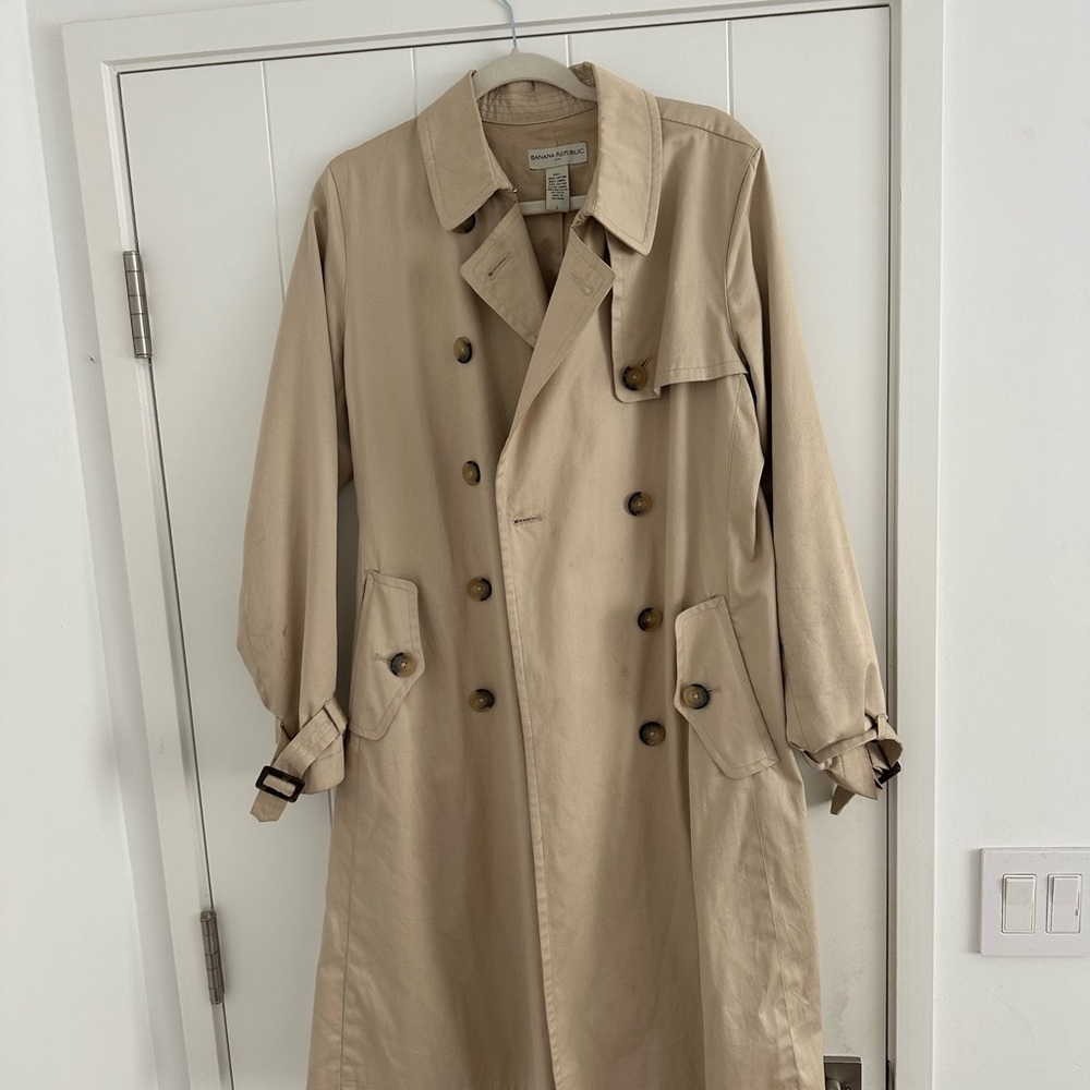 Banana Republic Beige Double-Breasted Trench Coat spring 2008